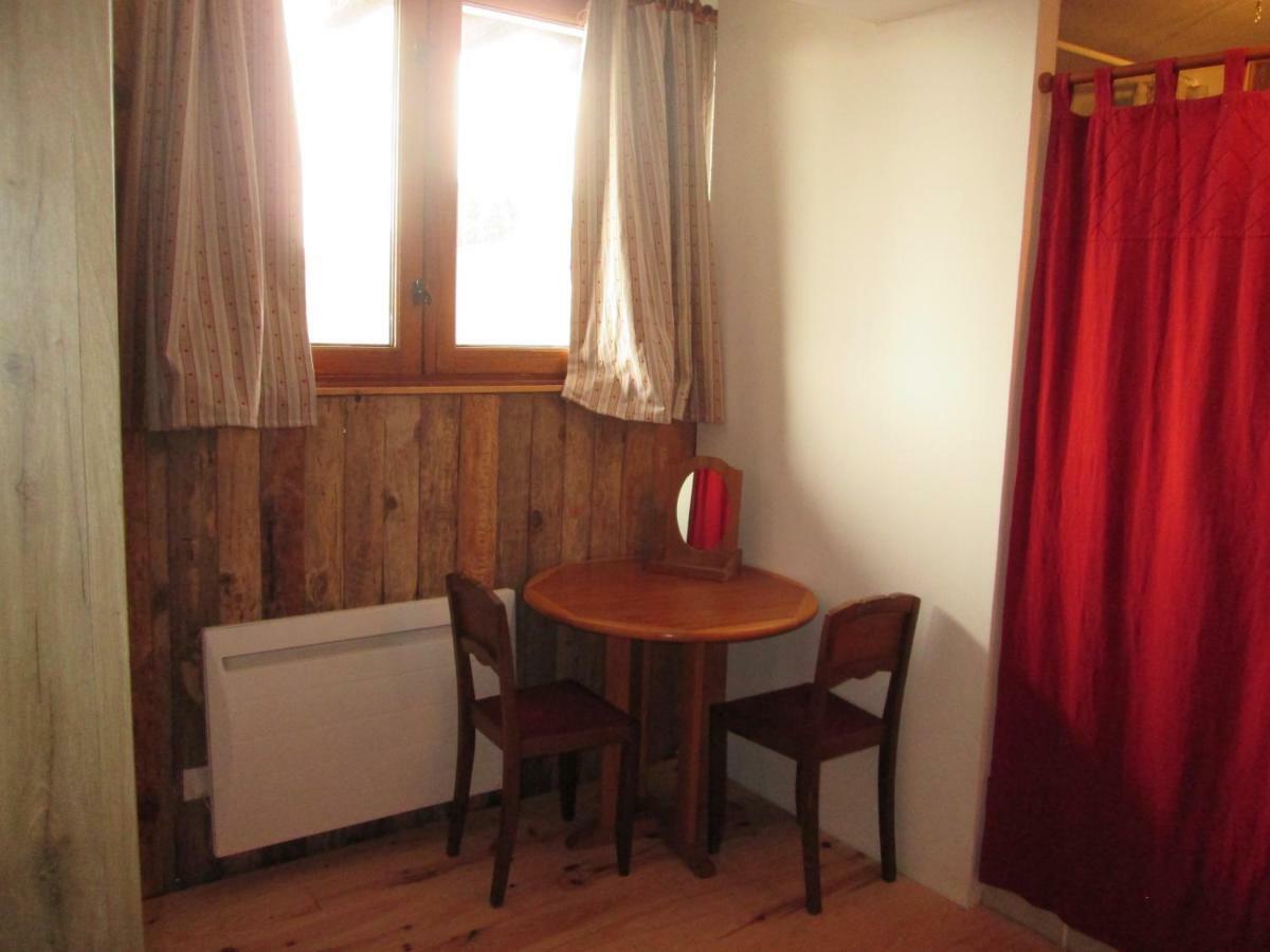 Le Chalet De La Conversaria Bed & Breakfast วียาร์-เดอ-ล็อง ภายนอก รูปภาพ