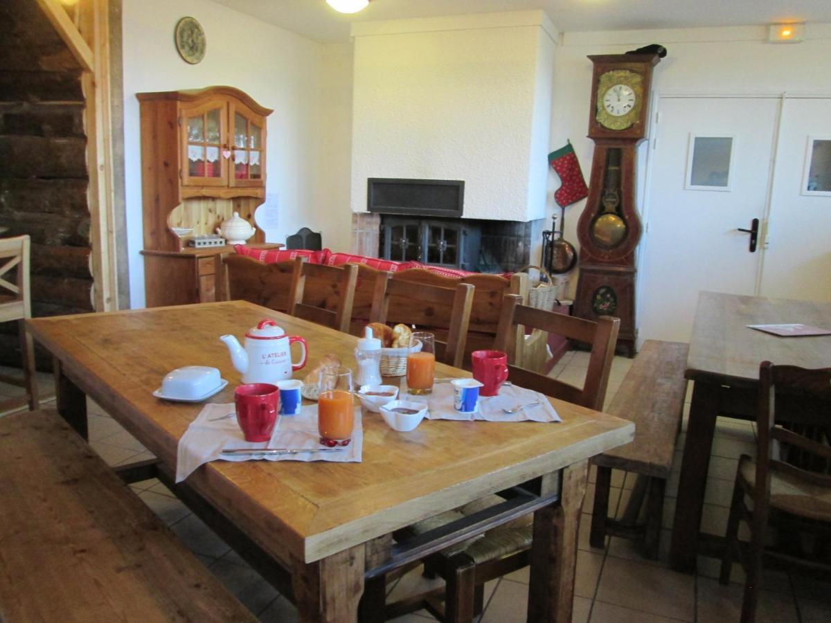 Le Chalet De La Conversaria Bed & Breakfast วียาร์-เดอ-ล็อง ภายนอก รูปภาพ